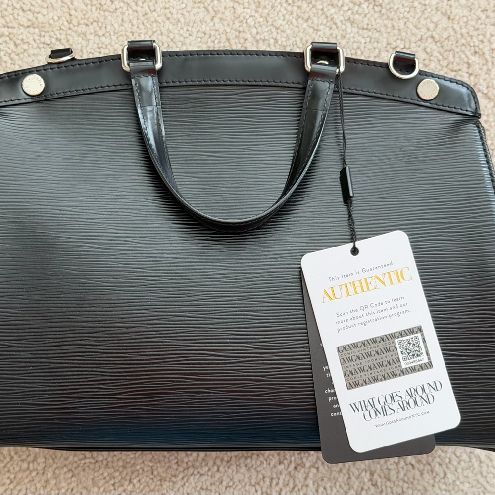 Louis Vuitton Black Electric Epi Brea MM - Picture 2 of 14